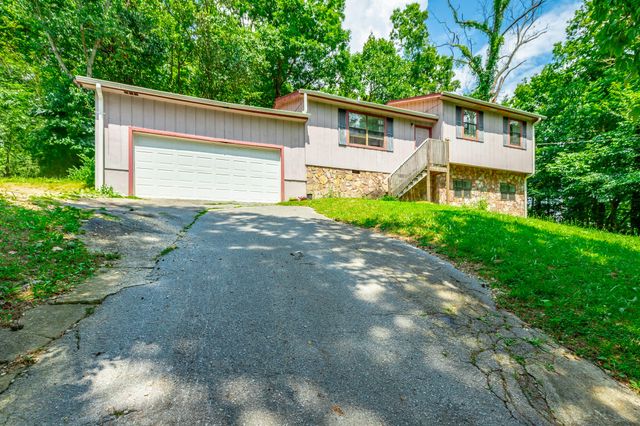 1315 Coffelt Road, Hixson, TN 37343