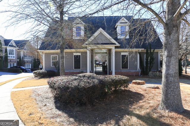 7395 Glisten Avenue, Sandy Springs, GA 30328
