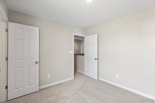 2 Burlington at River Bluffs Meadows, Florissant, MO 63031