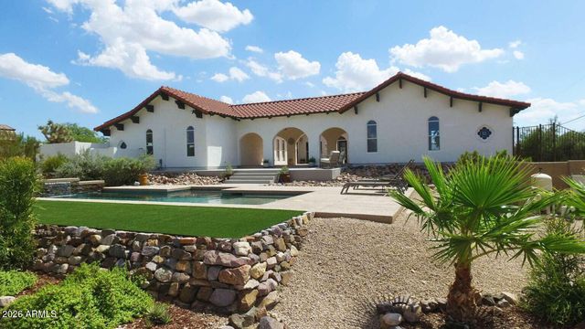 4932 E GREASEWOOD Street, Apache Junction, AZ 85119