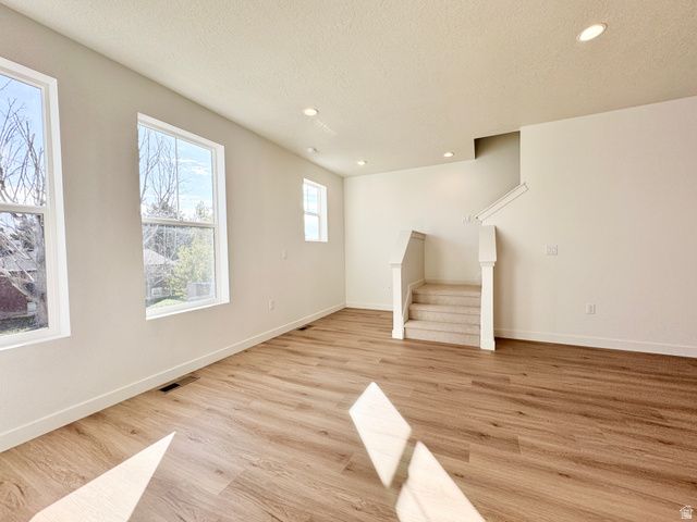 1650 N MAIN ST, Layton, UT 84041