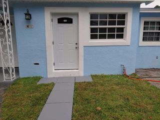 785 Balfrey Drive S B, West Palm Beach, FL 33413