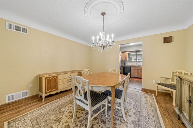 601 Lincoln Highway, East Mckeesport, PA 15035