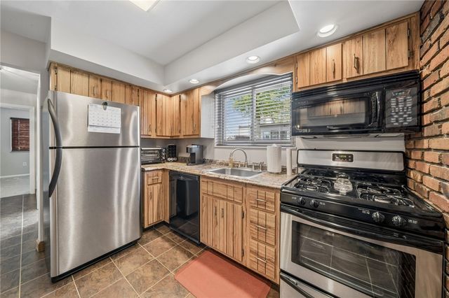 601 Lincoln Highway, East Mckeesport, PA 15035