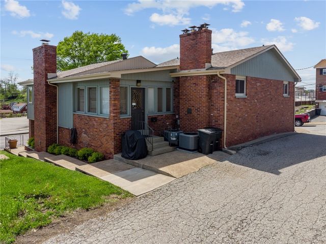 601 Lincoln Highway, East Mckeesport, PA 15035