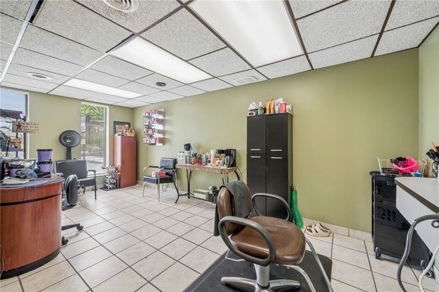 601 Lincoln Highway, East Mckeesport, PA 15035