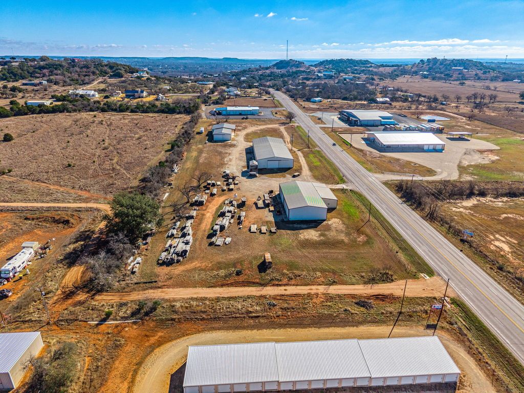 Image 53 of property listing at 2684 W Us Hwy 290, Fredericksburg, TX 78624