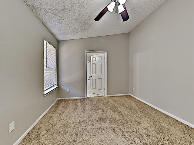 3215 Boynton Drive, Houston, TX 77045