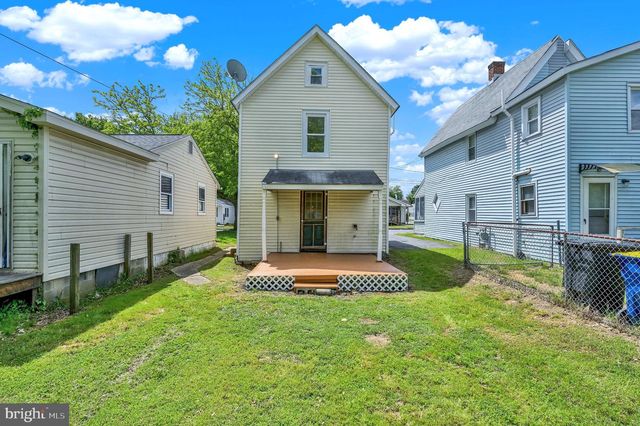 149 N QUEEN ST, Dover, DE 19904