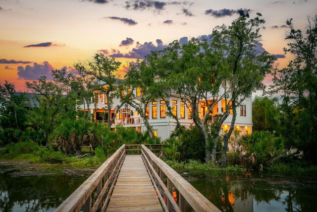168 Nobels Point Street, Charleston, SC 29492