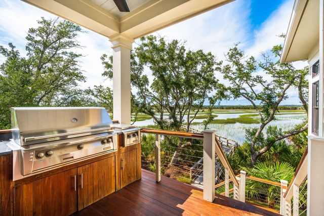 168 Nobels Point Street, Charleston, SC 29492