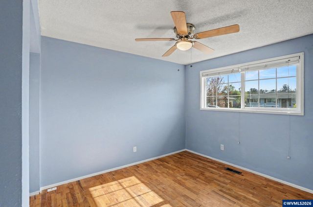 631 NE Sherwood Wy, Corvallis, OR 97330