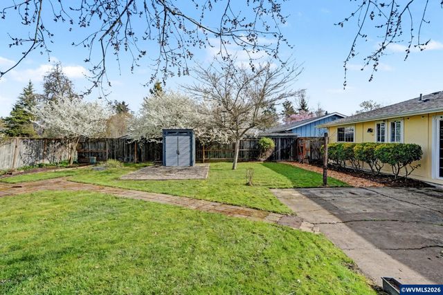 631 NE Sherwood Wy, Corvallis, OR 97330