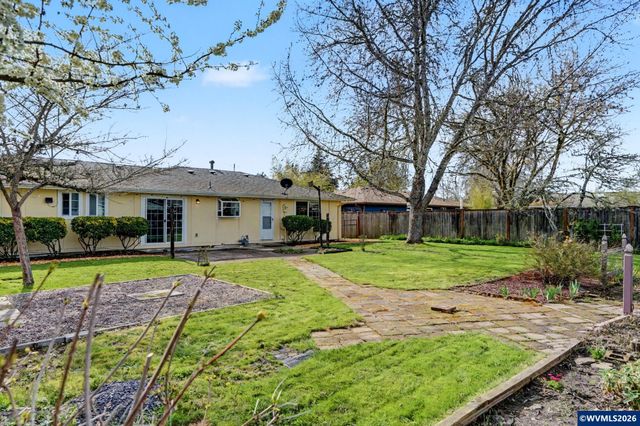 631 NE Sherwood Wy, Corvallis, OR 97330