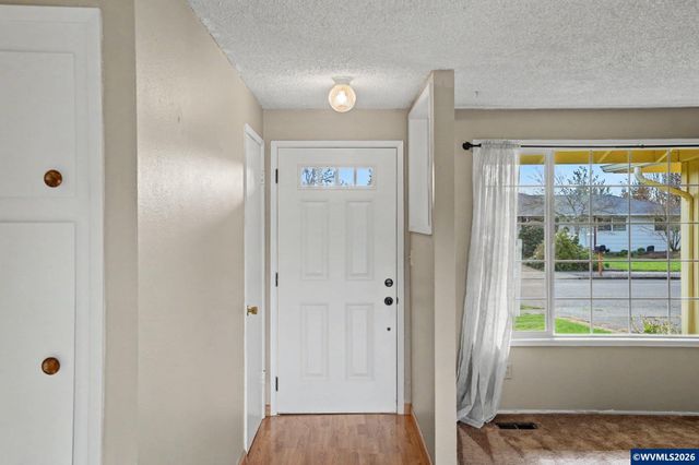 631 NE Sherwood Wy, Corvallis, OR 97330