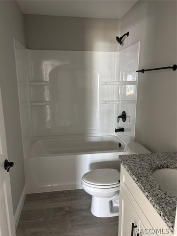 6604 N Roland Drive, Dunnellon, FL 34433