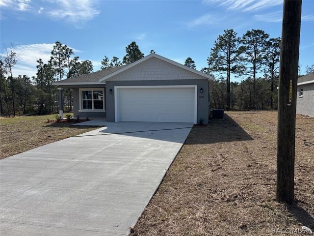 6604 N Roland Drive, Dunnellon, FL 34433