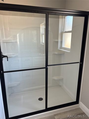 6604 N Roland Drive, Dunnellon, FL 34433