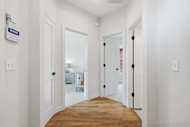 812 W Urbana Street S, Broken Arrow, OK 74012