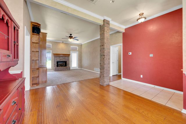 1624 Ross Drive, Midlothian, TX 76065
