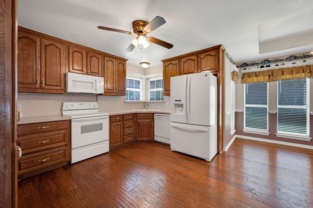 1624 Ross Drive, Midlothian, TX 76065