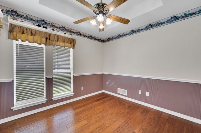 1624 Ross Drive, Midlothian, TX 76065