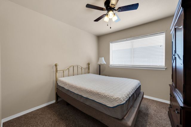 1624 Ross Drive, Midlothian, TX 76065
