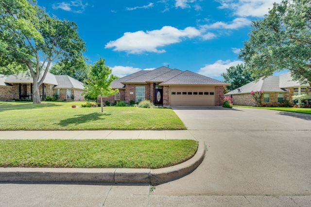 1624 Ross Drive, Midlothian, TX 76065