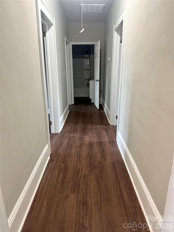 102 S Watterson Street, Kings Mountain, NC 28086