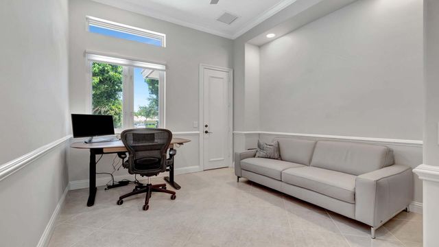 514 NW 13th Street, Delray Beach, FL 33444