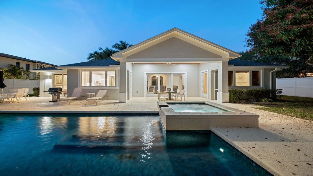 514 NW 13th Street, Delray Beach, FL 33444