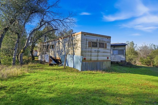 7766 Raven Road, Redding, CA 96001