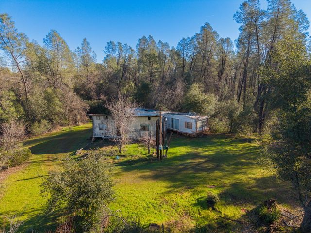 7766 Raven Road, Redding, CA 96001