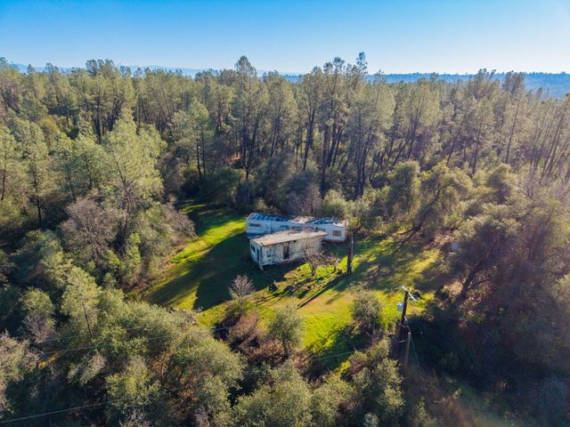 7766 Raven Road, Redding, CA 96001