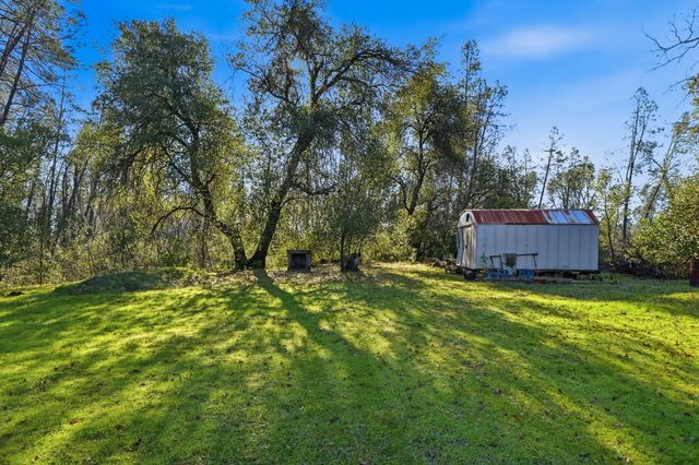 7766 Raven Road, Redding, CA 96001