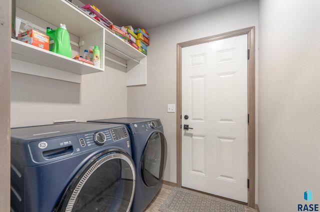 6205 S Dublin Ave Avenue, Sioux Falls, SD 57106