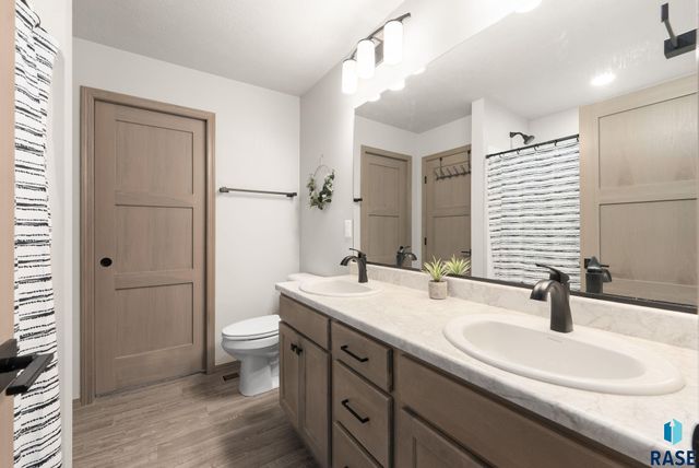 6205 S Dublin Ave Avenue, Sioux Falls, SD 57106