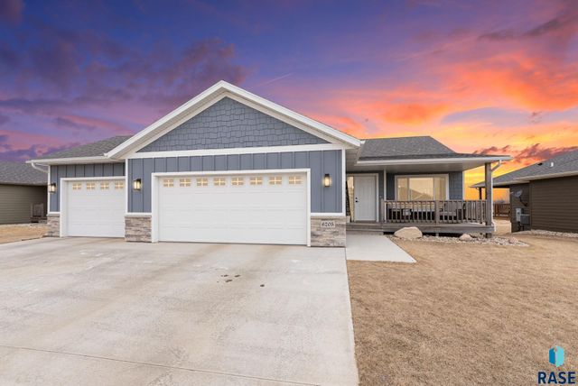 6205 S Dublin Ave Avenue, Sioux Falls, SD 57106