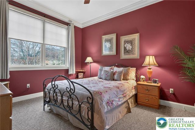 45 Crest Boulevard, Palmer Twp, PA 18045