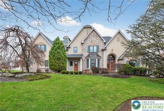 45 Crest Boulevard, Palmer Twp, PA 18045