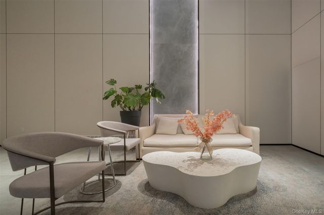 144-49 Northern Blvd 213, Flushing, NY 11354