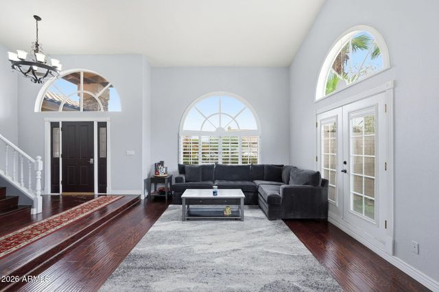 1842 E WINDMERE Drive, Phoenix, AZ 85048