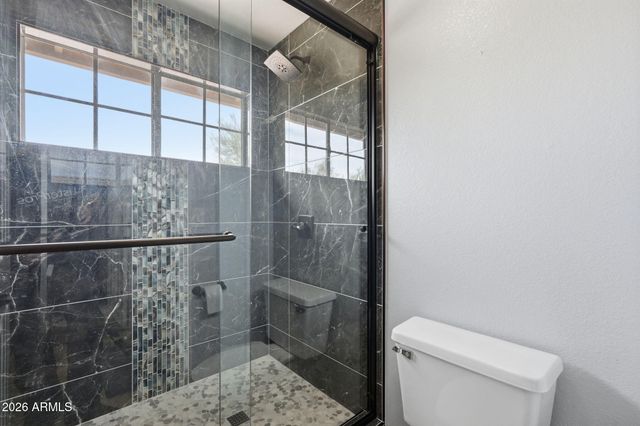 1842 E WINDMERE Drive, Phoenix, AZ 85048