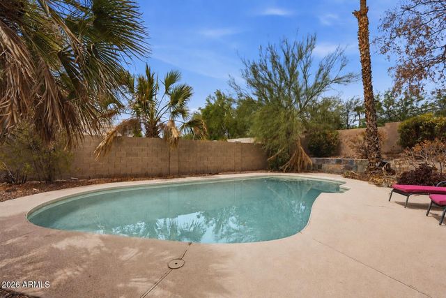 1842 E WINDMERE Drive, Phoenix, AZ 85048