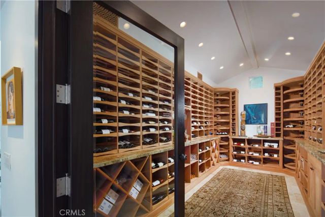 22 Cherry Hills Lane, Newport Beach, CA 92660