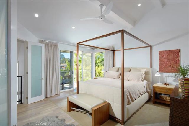 22 Cherry Hills Lane, Newport Beach, CA 92660