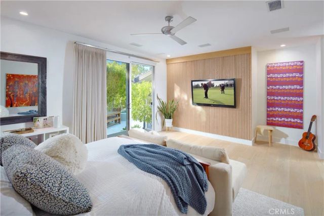 22 Cherry Hills Lane, Newport Beach, CA 92660