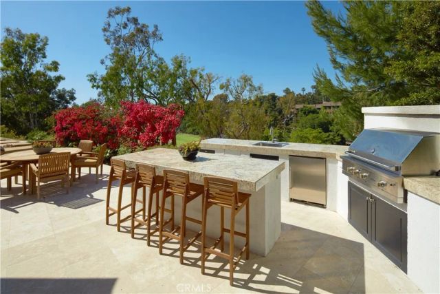 22 Cherry Hills Lane, Newport Beach, CA 92660