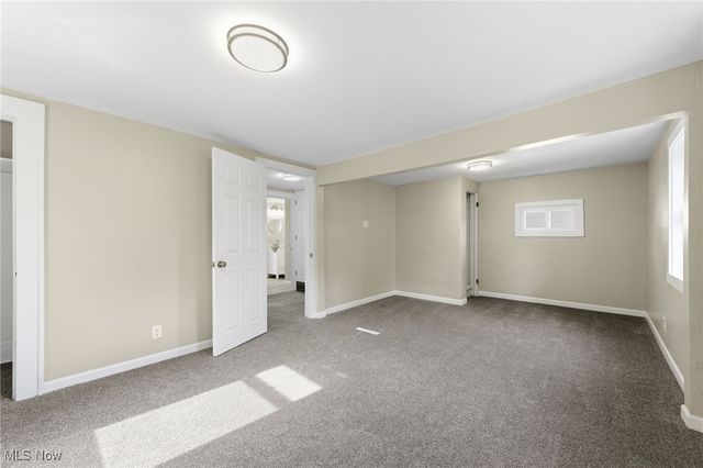 536 Yale Avenue, Barberton, OH 44203