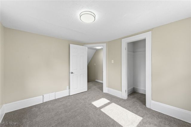 536 Yale Avenue, Barberton, OH 44203